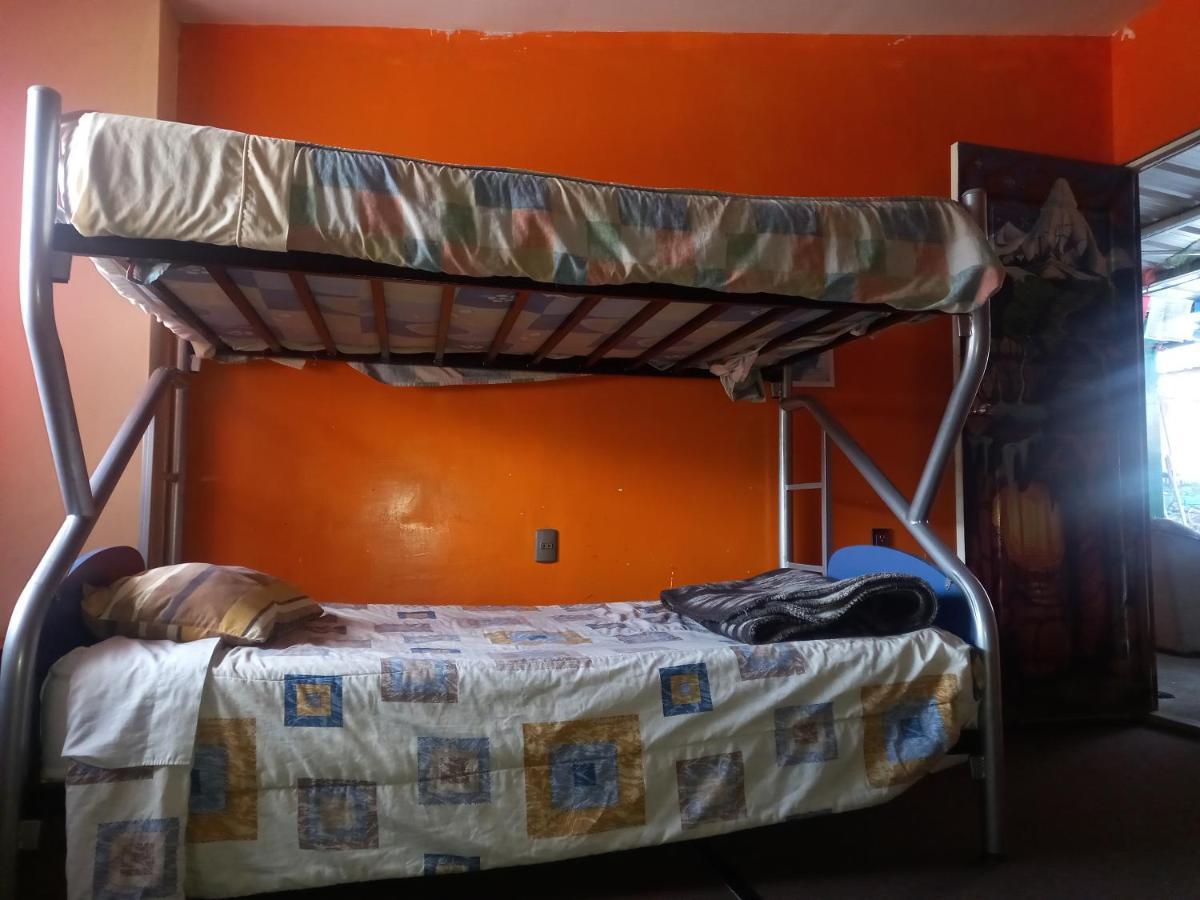Monkeywasi Climbing Hostel Huaraz  Exterior foto