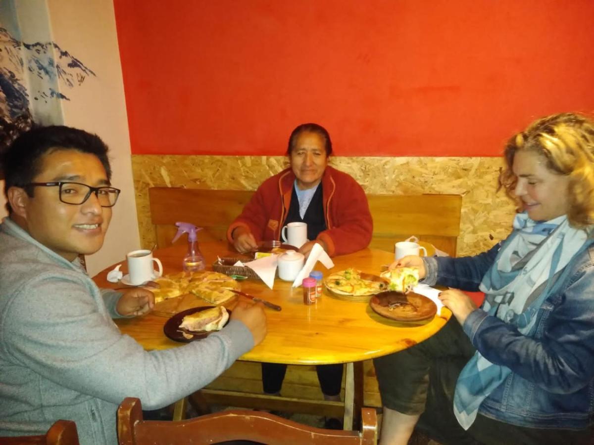 Monkeywasi Climbing Hostel Huaraz  Exterior foto